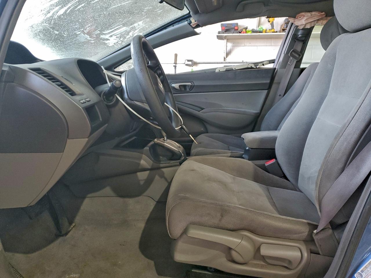 Honda Civic Lx Image 13