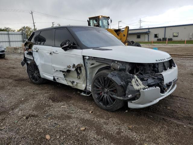 Land Rover Range Rover Supercharged Dynamic Image 2