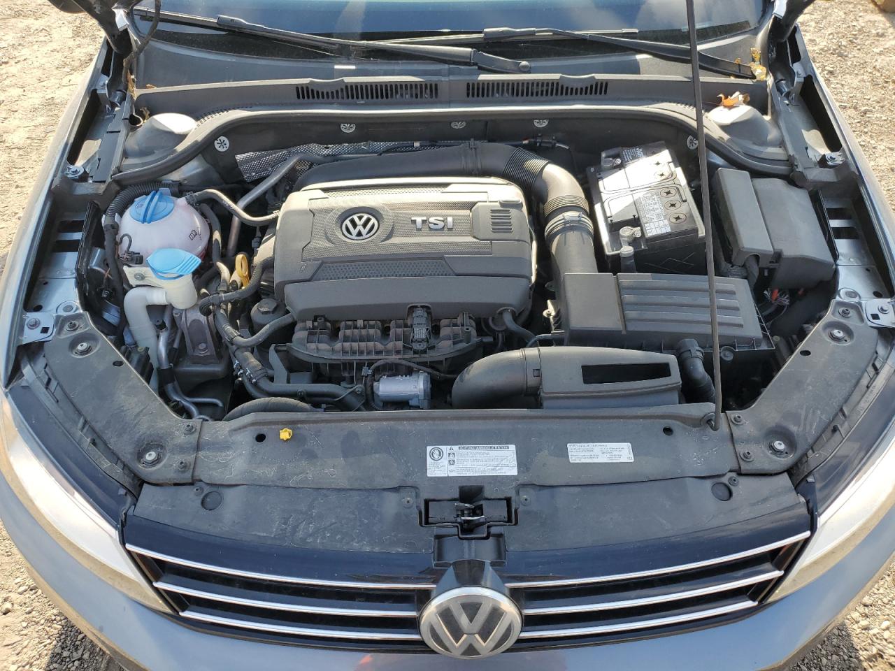 Volkswagen Jetta Sel Image 11
