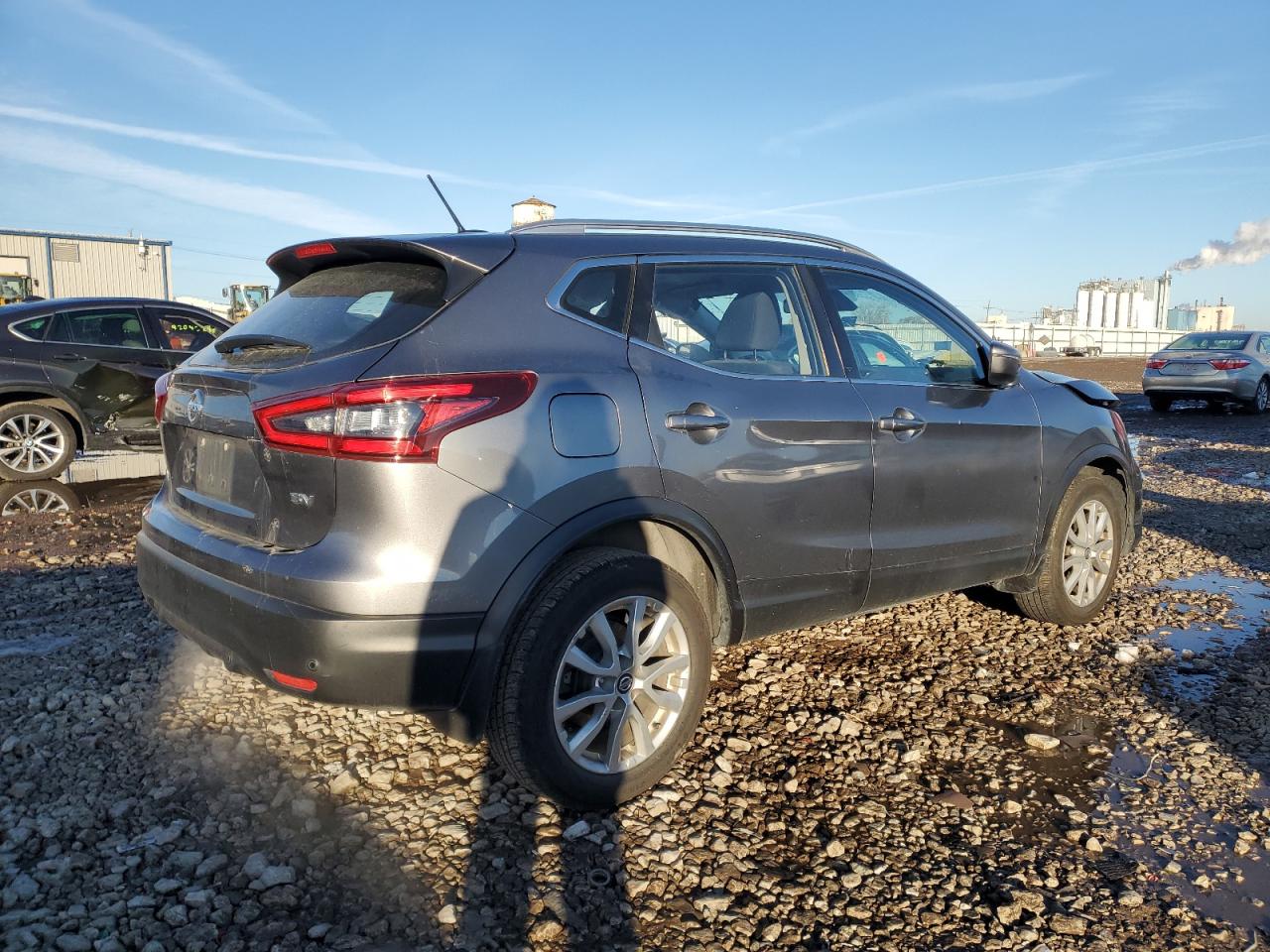 Nissan Rogue S Image 4