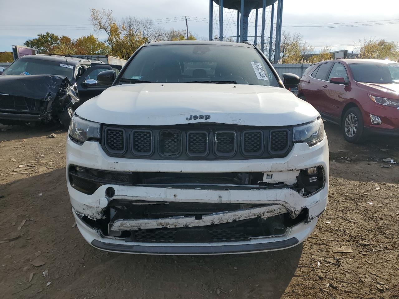 Jeep Compass Limited Image 4