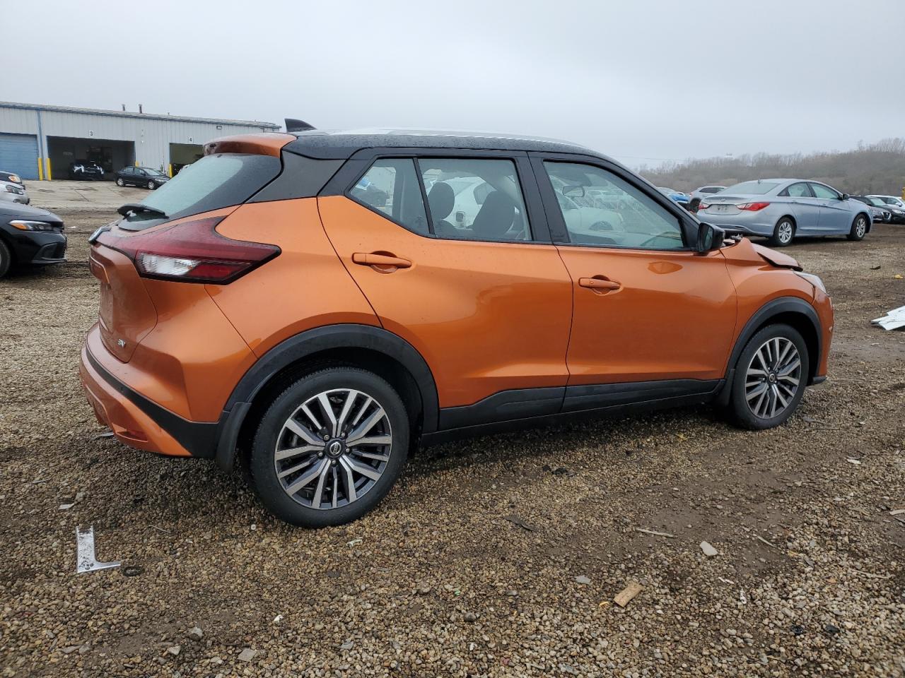 Nissan Kicks Sv Image 12