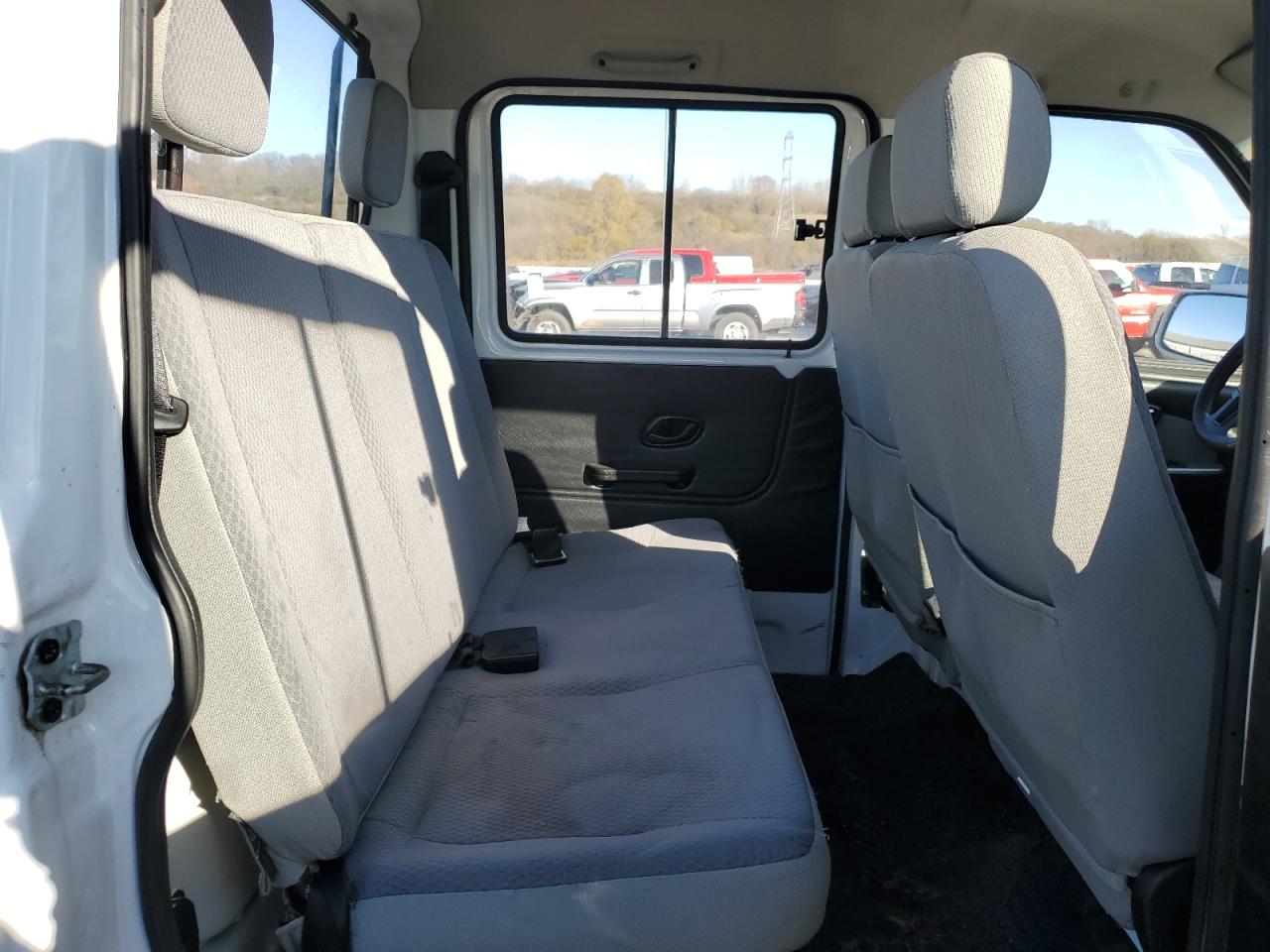 Vant Mini Truck Image 11