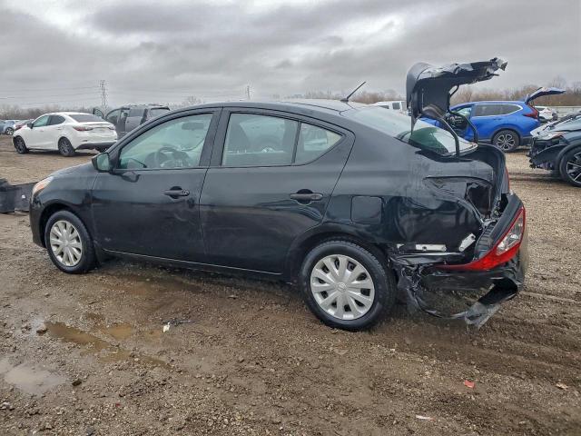 Nissan Versa S Image 2