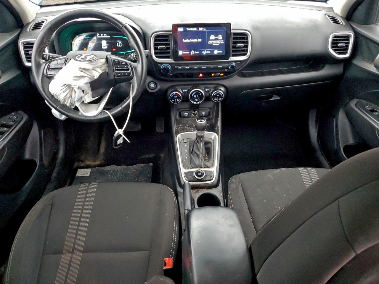 Hyundai VENUE Sel Image 9