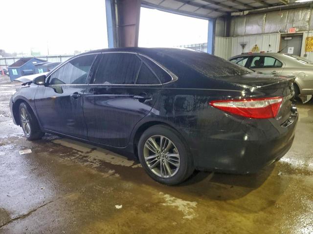 Toyota Camry Le Image 3