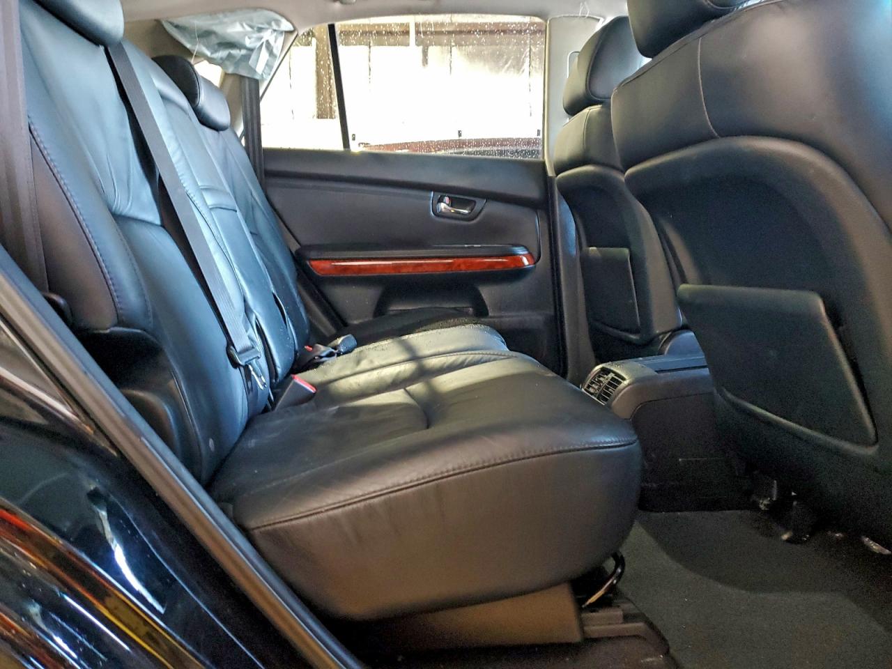 Lexus RX 330 Image 5