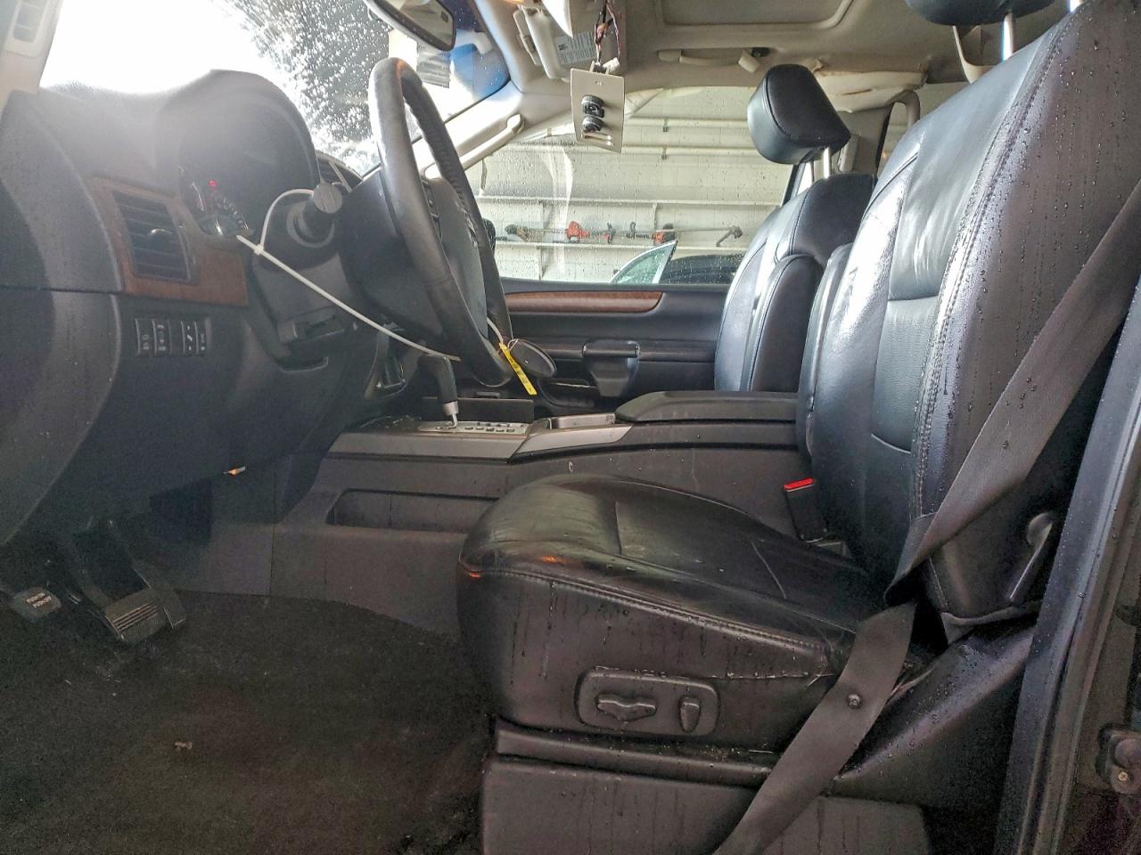 Nissan Armada Se Image 4