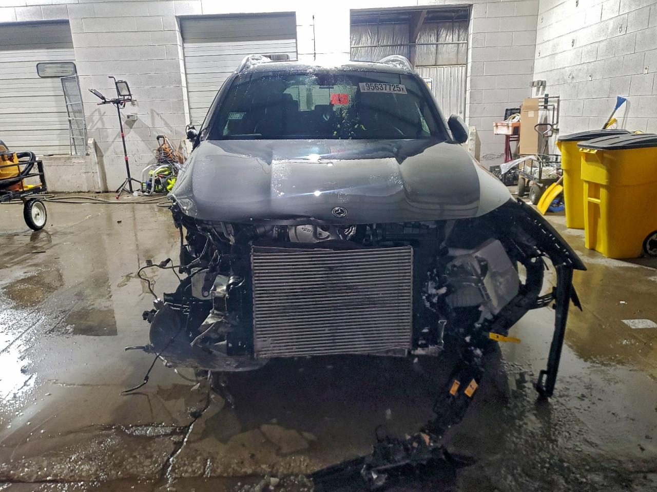 Mercedes-Benz GLB 250 4matic Image 8