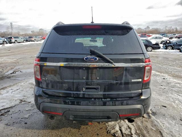 Ford Explorer Xlt Image 8