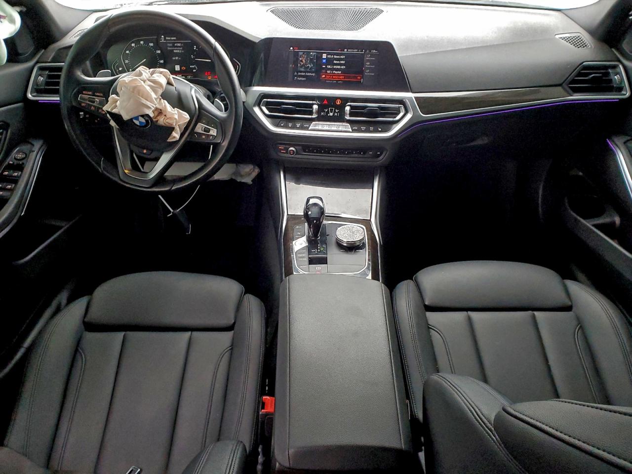 BMW 3 Series Image 8