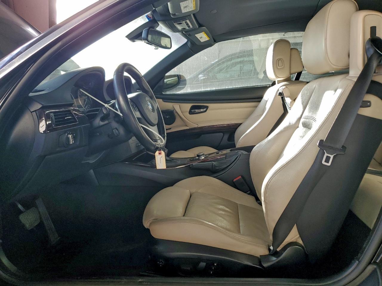 BMW 3 Series I Image 7