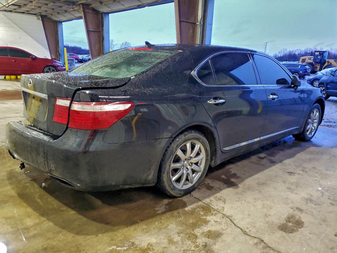 Lexus LS 460l Image 12