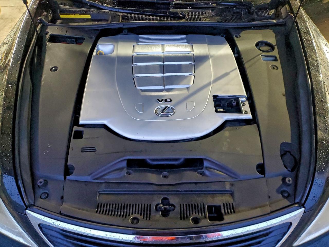 Lexus LS 460l Image 6
