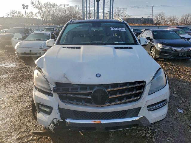 Mercedes-Benz M-Class 350 4matic Image 10