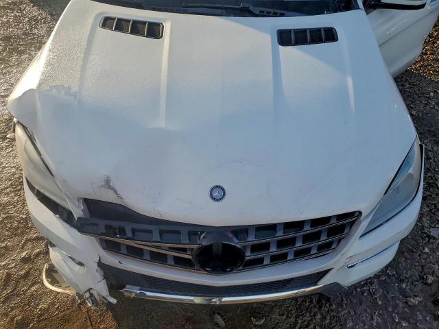 Mercedes-Benz M-Class 350 4matic Image 11