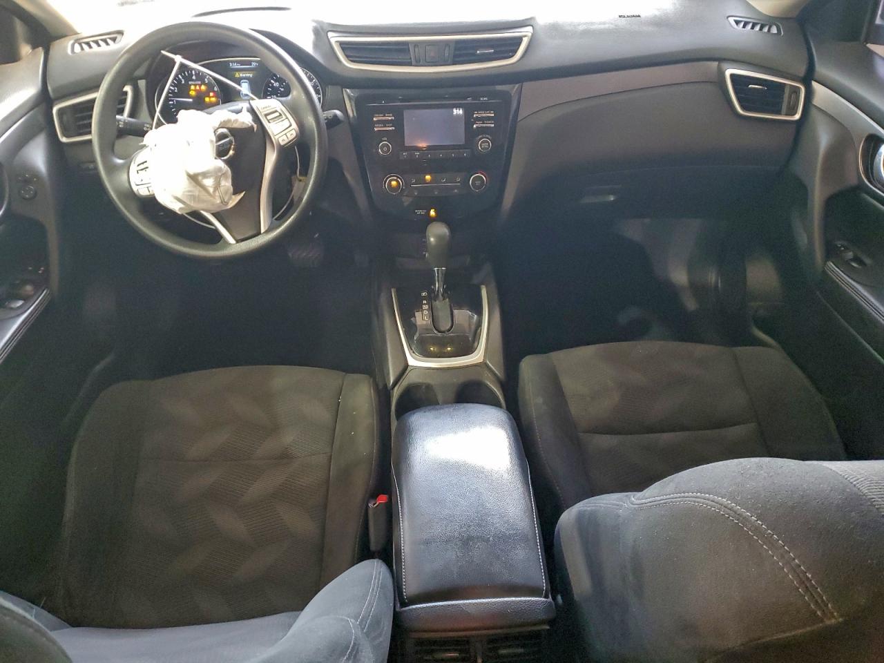 Nissan Rogue S Image 11