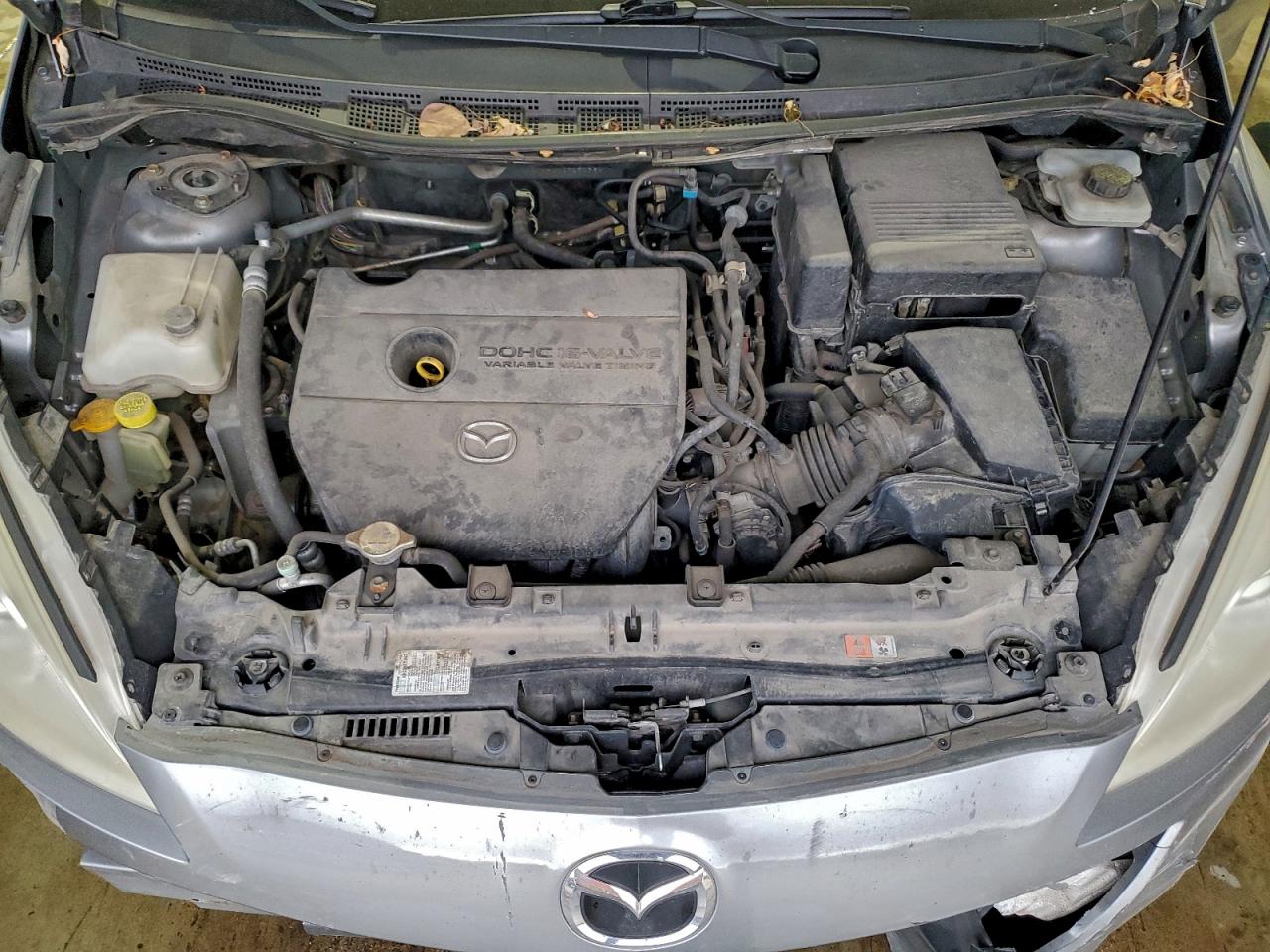Mazda 5 Image 8