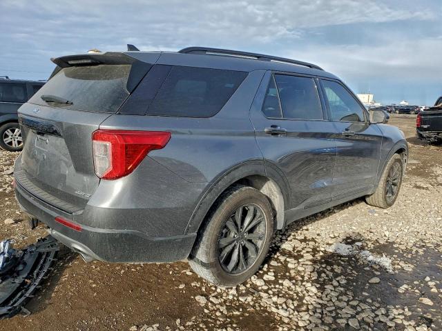 Ford Explorer Limited Image 14