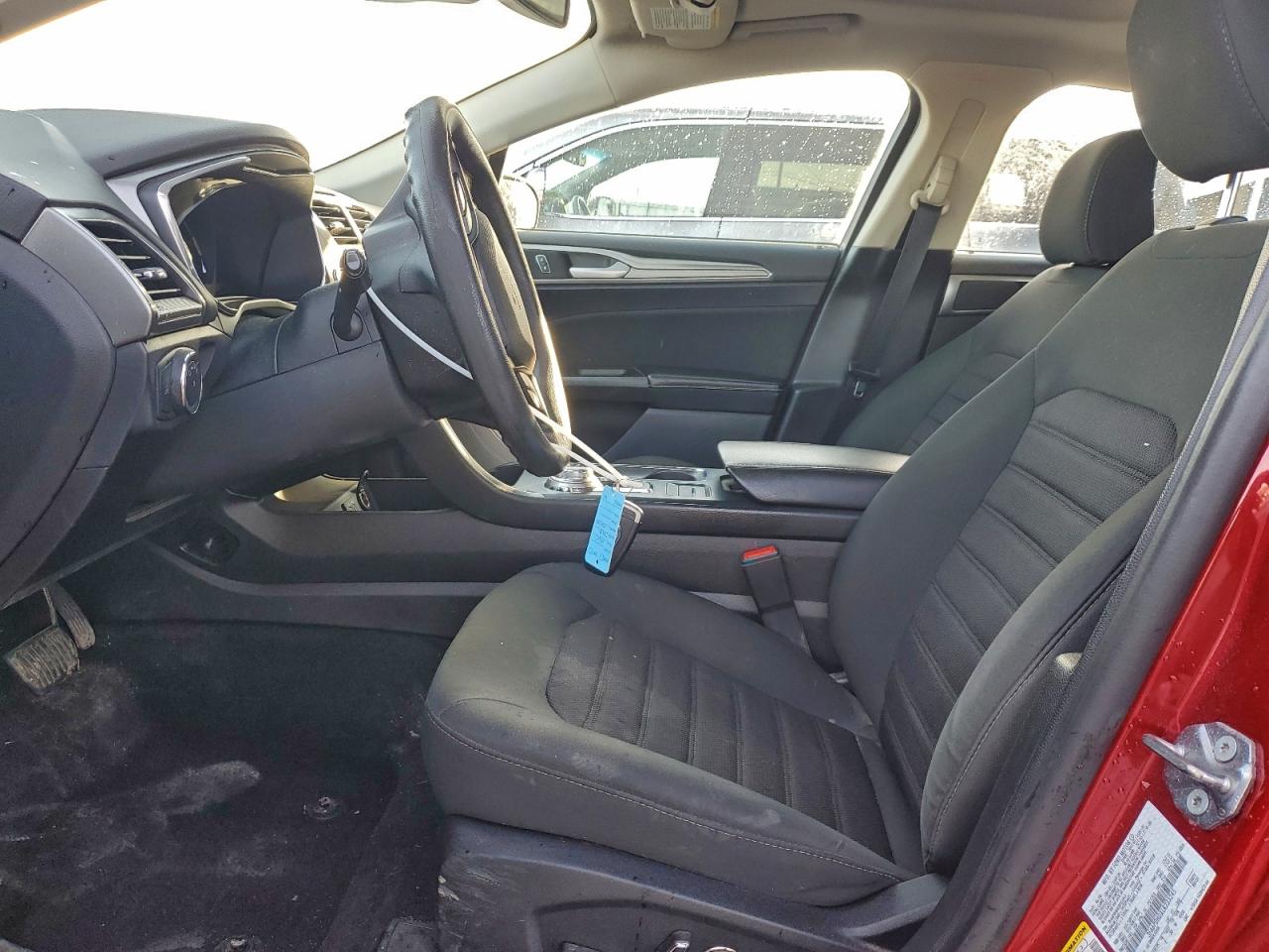 Ford Fusion Se Image 3