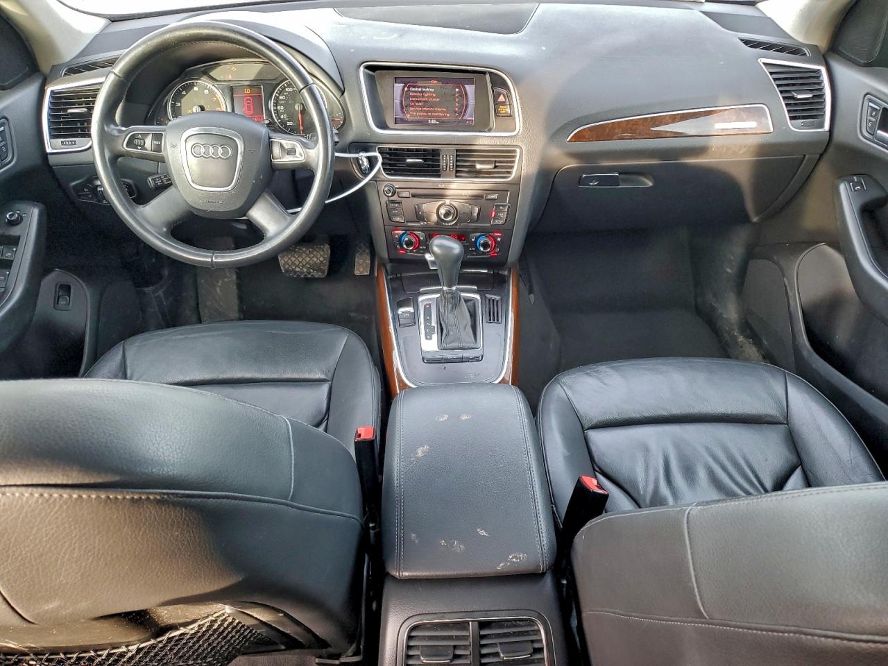 Audi Q5 Premium Image 11