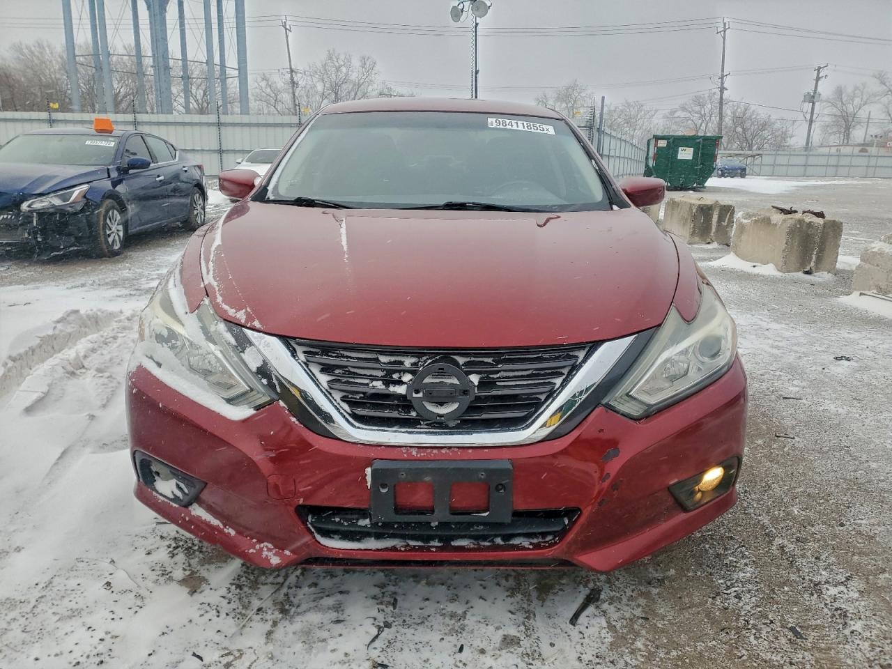 Nissan Altima 2.5 Image 2