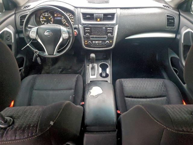 Nissan Altima 2.5 Image 8