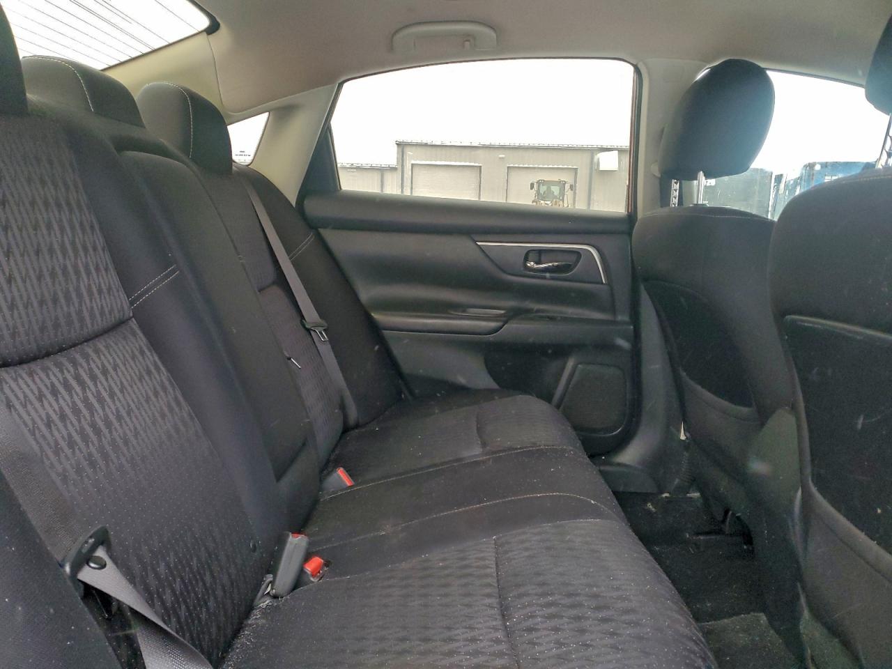 Nissan Altima 2.5 Image 9