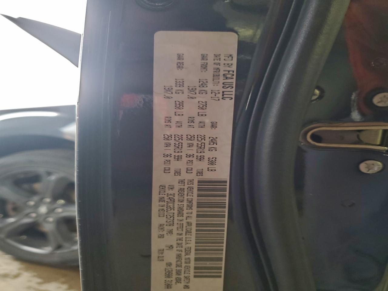 Dodge Journey Crossroad Image 2