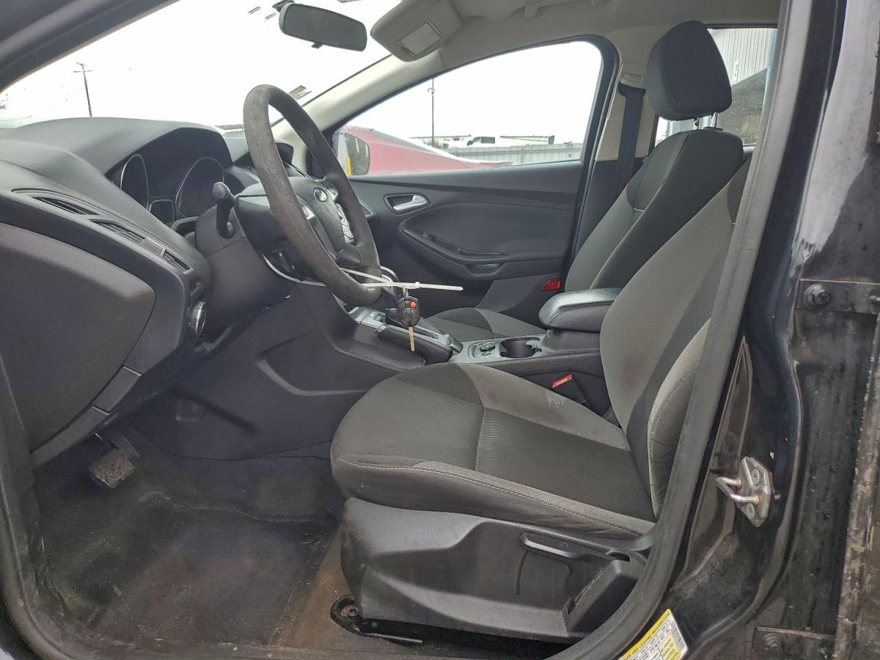 Ford Focus Se Image 6