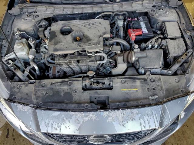 Nissan Altima Platinum Image 2