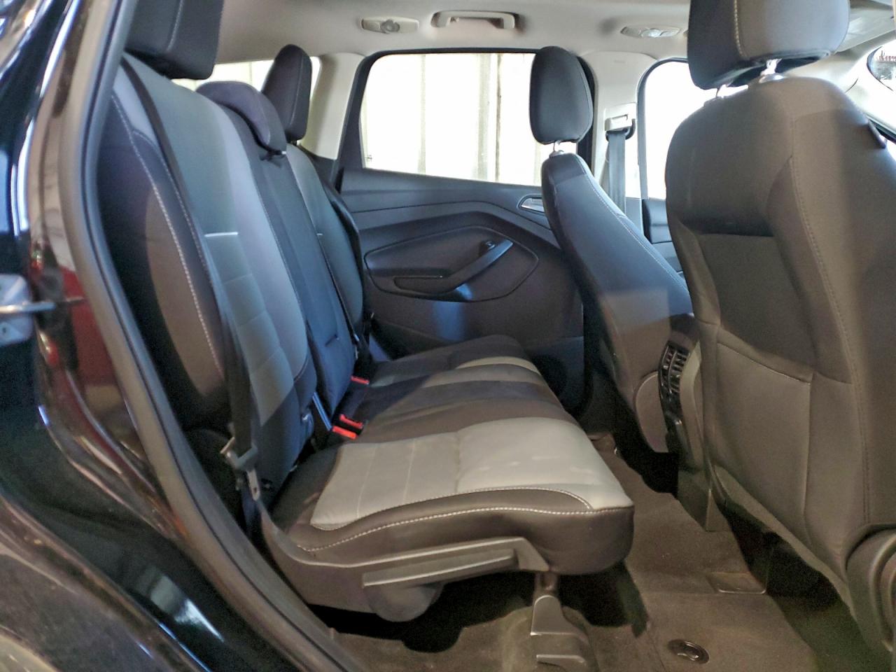 Ford Escape Se Image 7