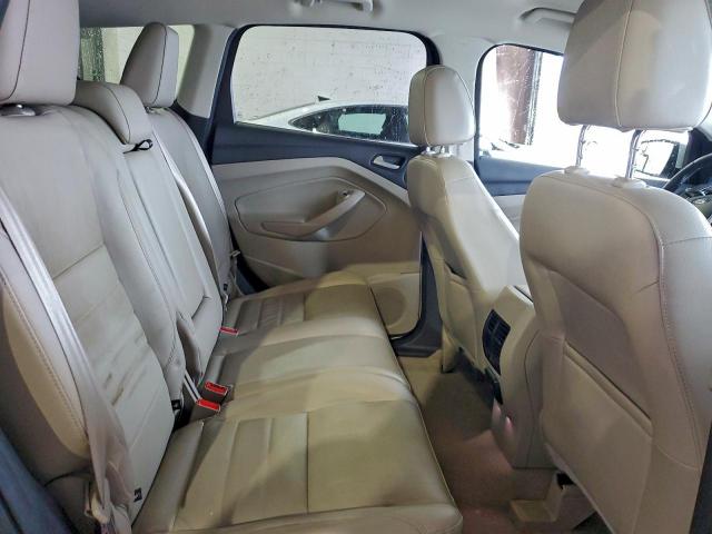 Ford Escape Titanium Image 10