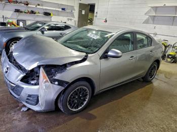  Salvage Mazda 3