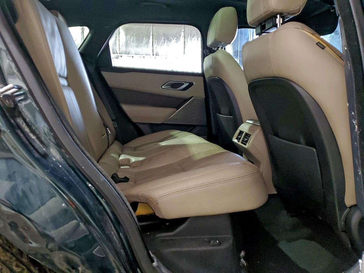 Land Rover Range Rover R-dynamic S Image 11