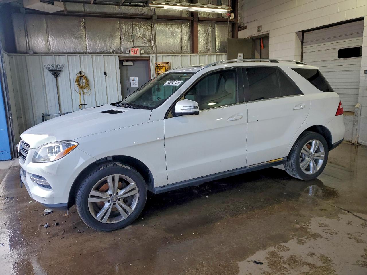 Mercedes-Benz M-Class 350 4matic Image 1