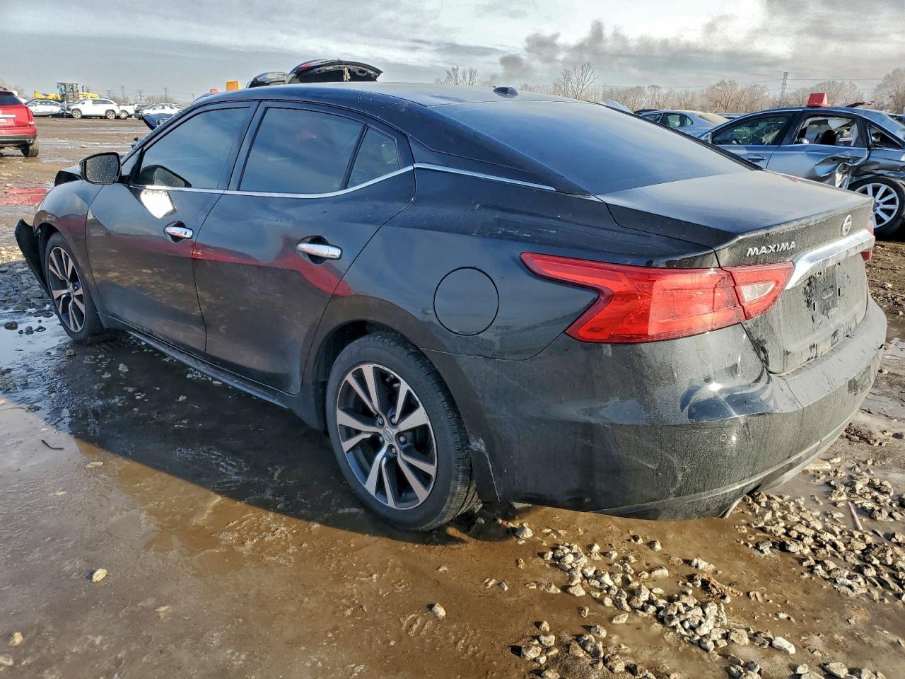 Nissan Maxima 3.5s Image 5