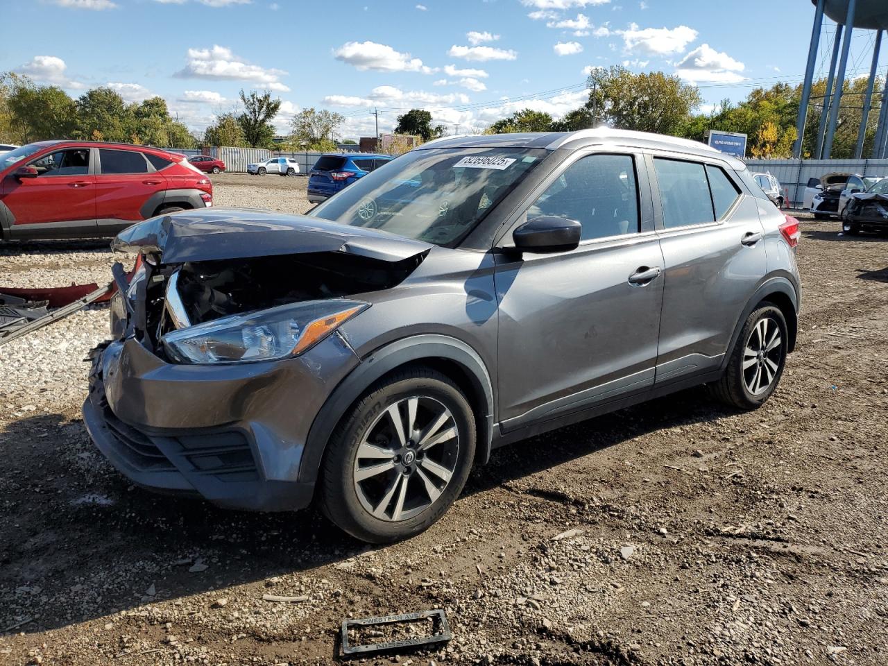 Nissan Kicks Sv Image 1