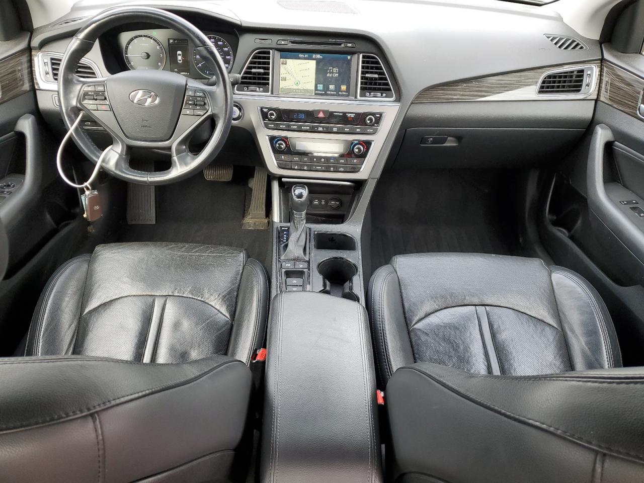 Hyundai SONATA Sport Image 5