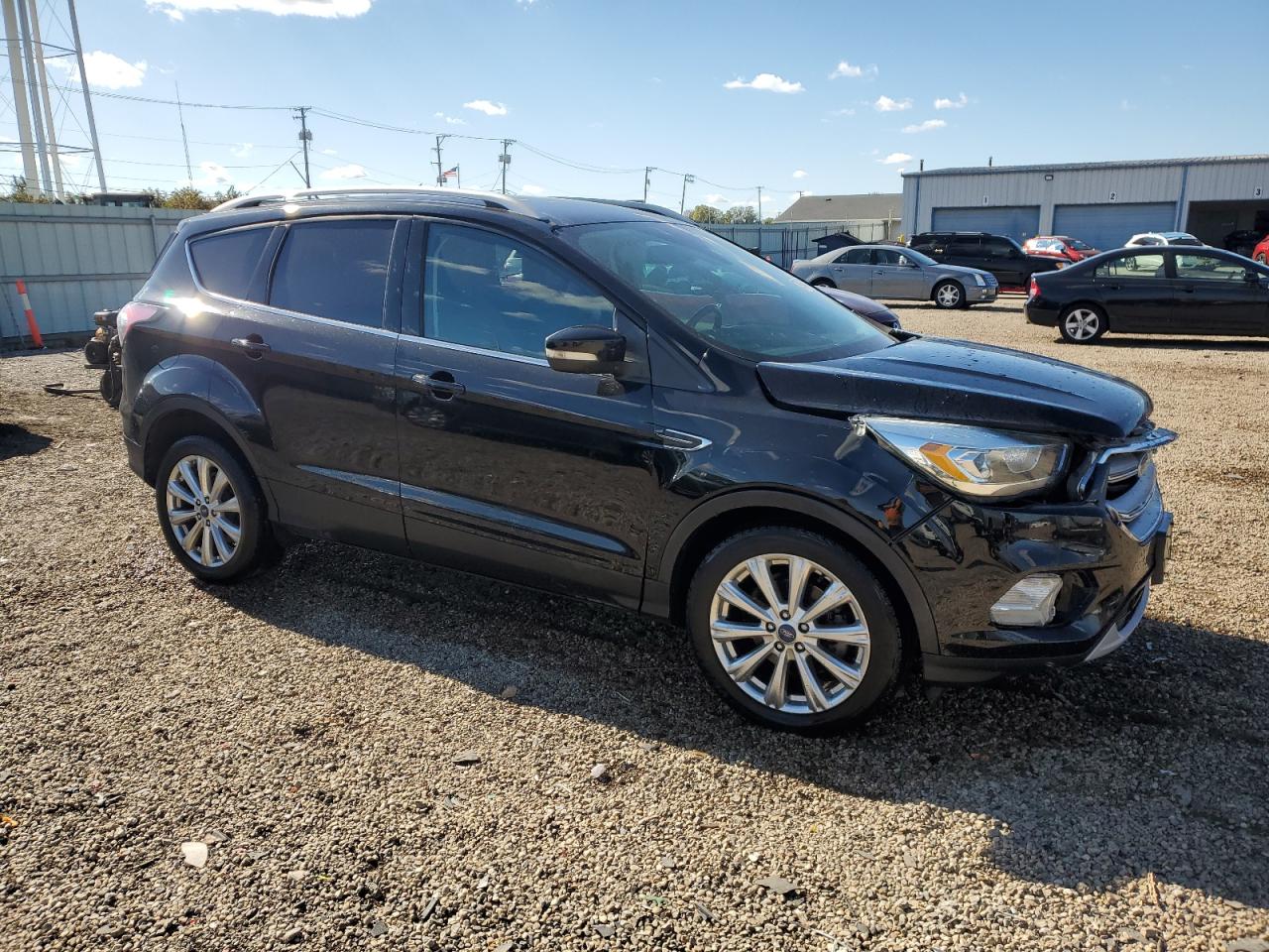 Ford Escape Titanium Image 3