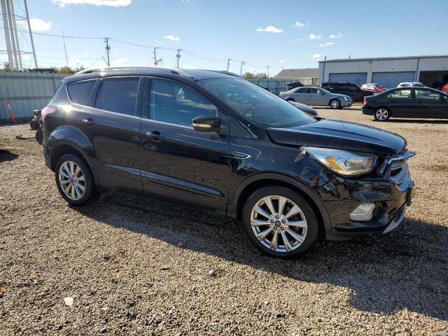 Ford Escape Titanium Image 3