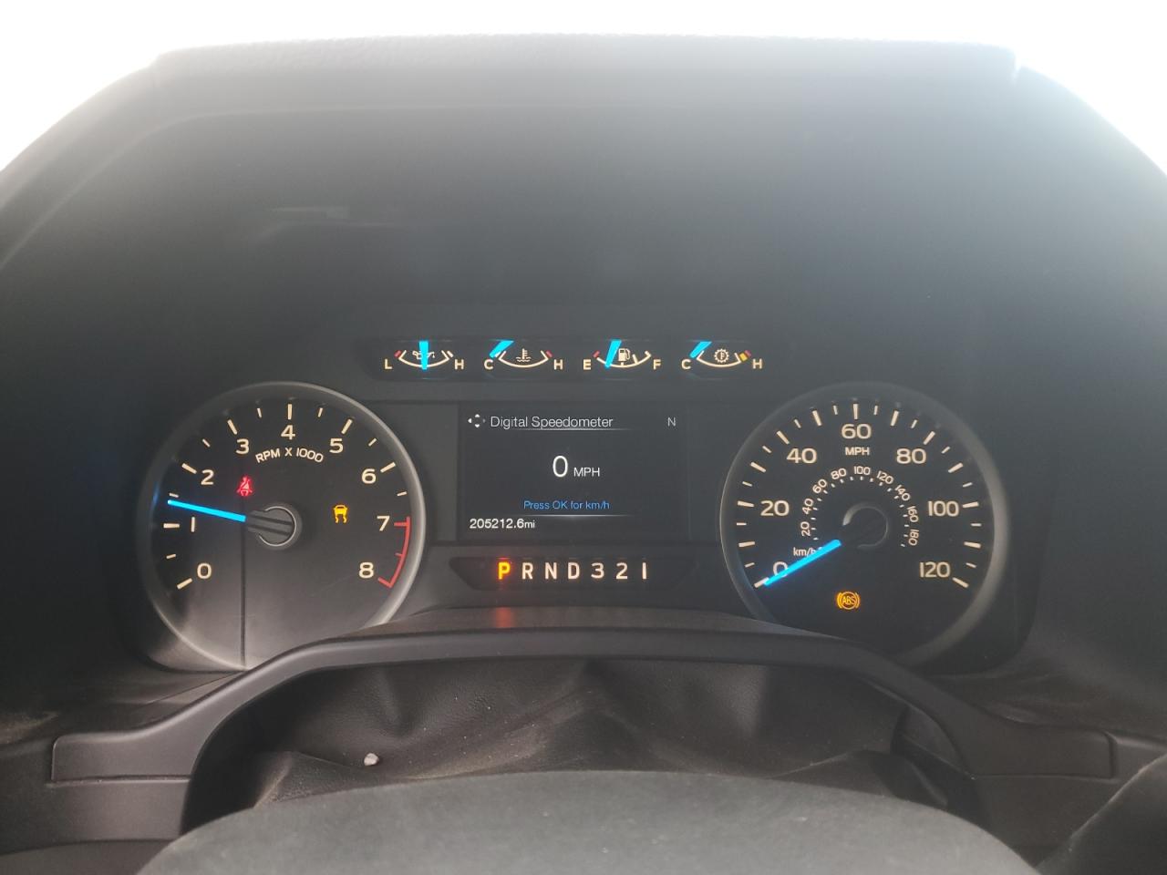 Ford F-150 Supercrew Image 6