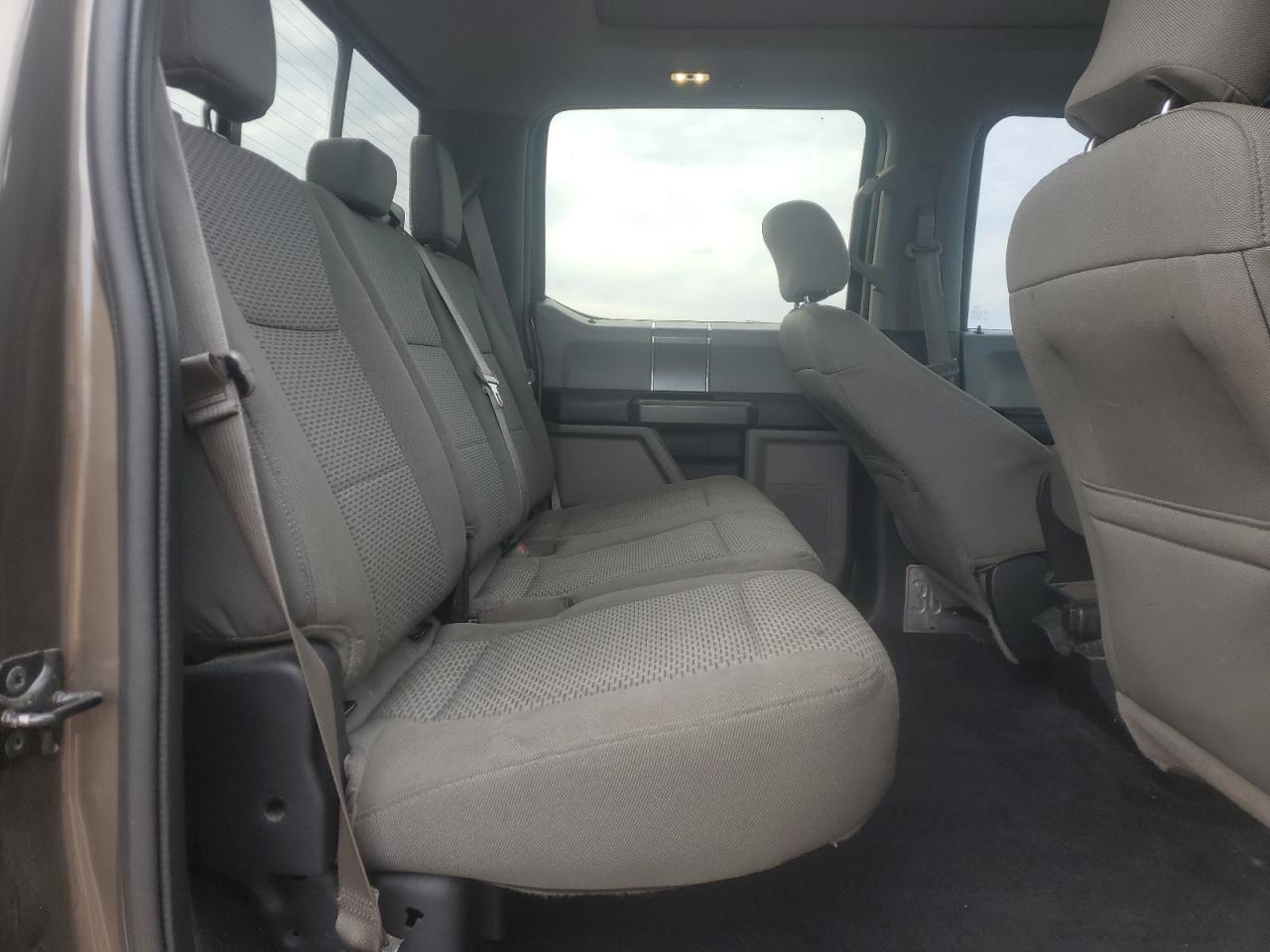 Ford F-150 Supercrew Image 3