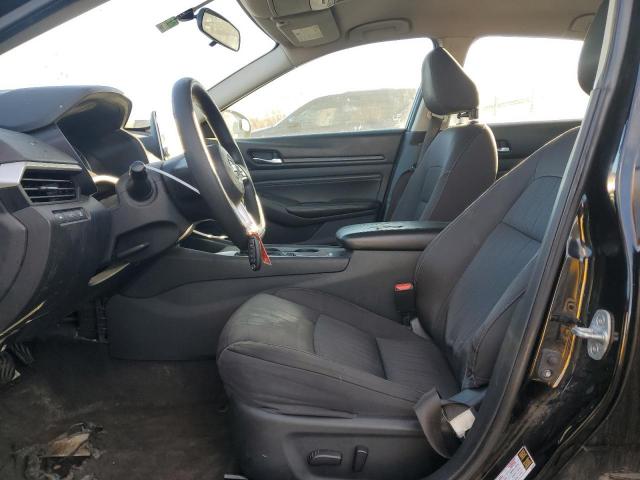 Nissan Altima S Image 9