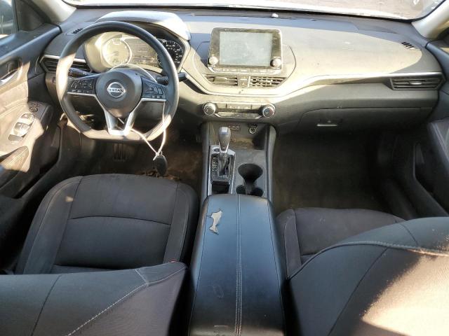 Nissan Altima S Image 8