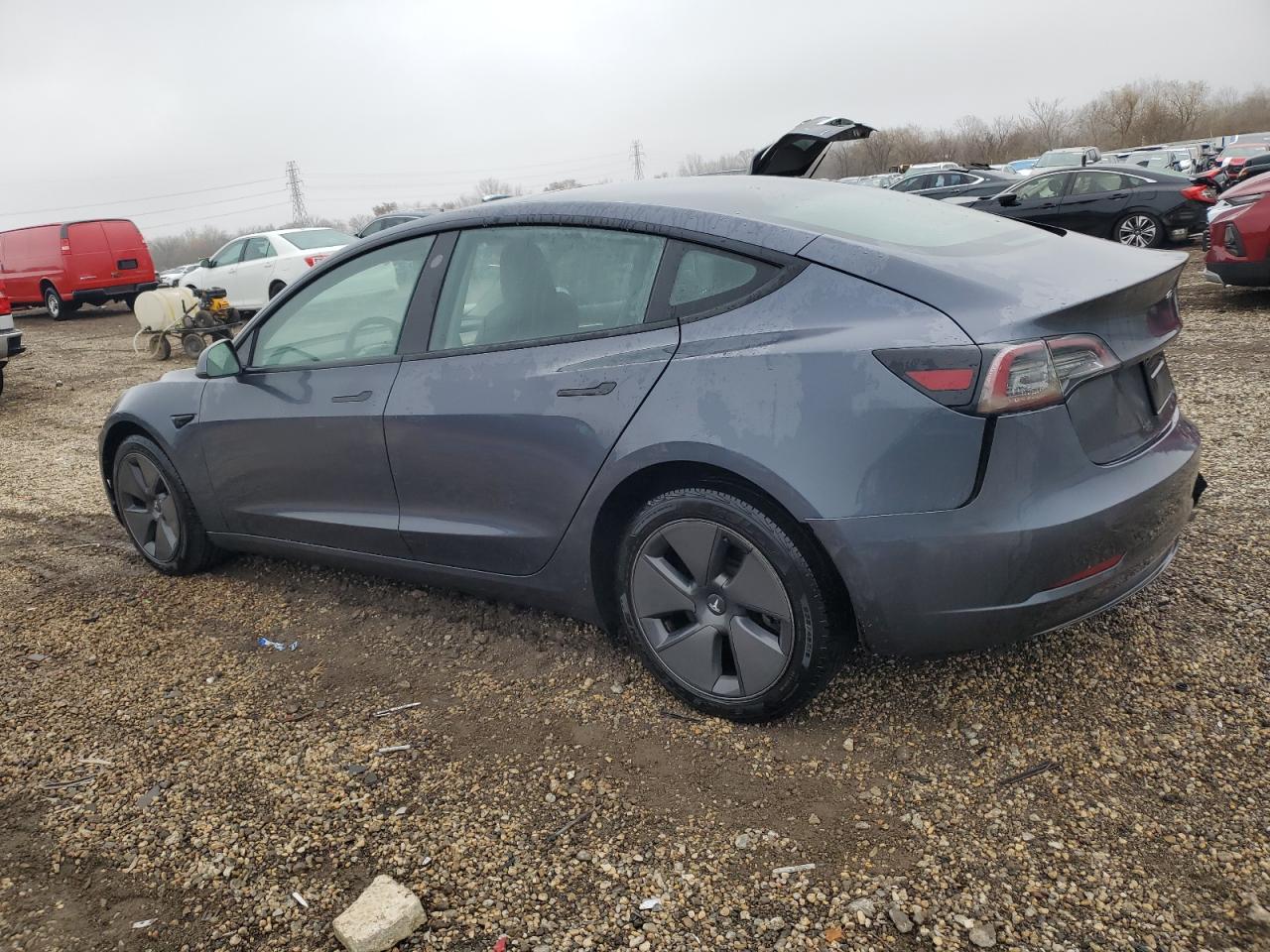 Tesla Model 3 Image 3