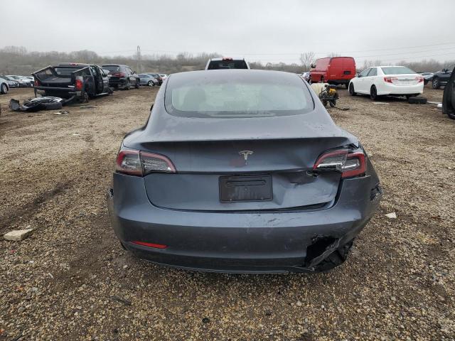 Tesla Model 3 Image 6