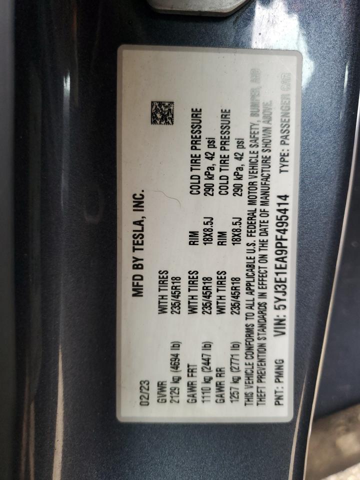 Tesla Model 3 Image 9