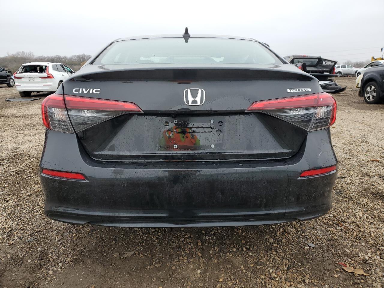 Honda Civic Touring Image 3