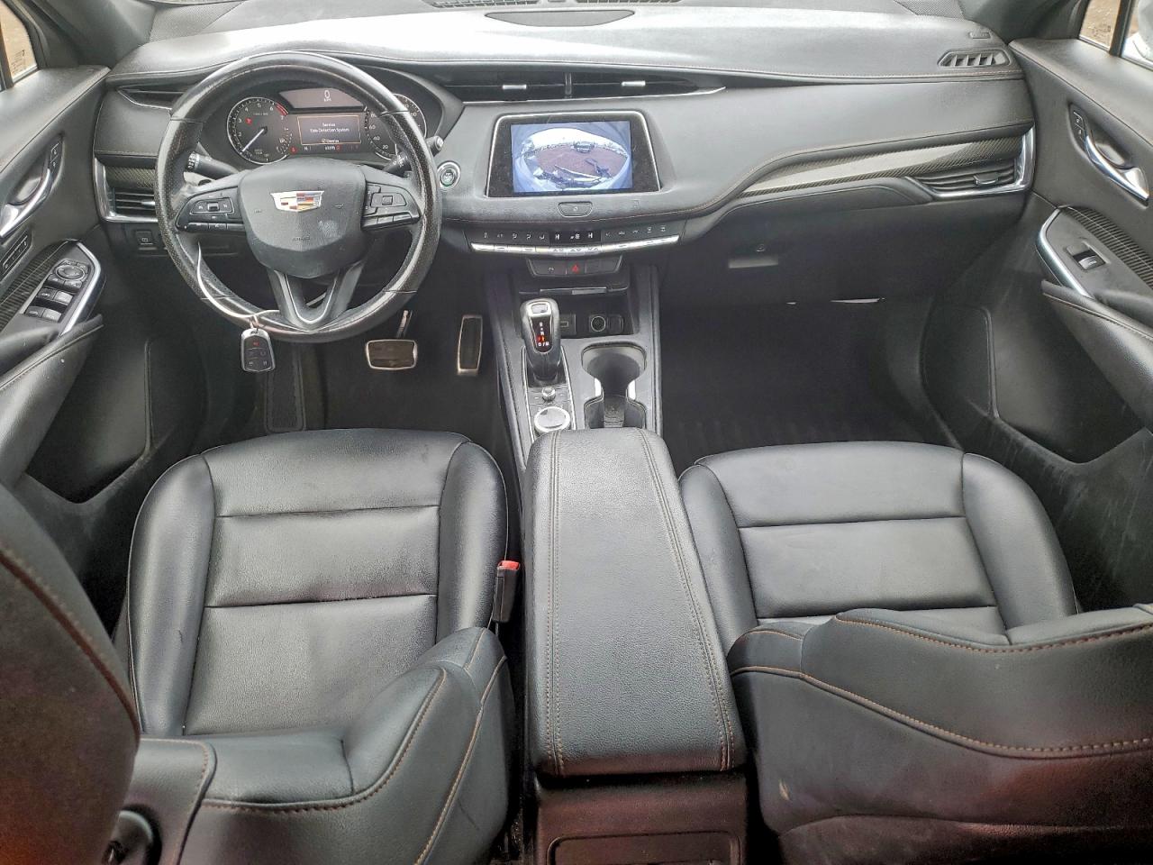 Cadillac XT4 Sport Image 2